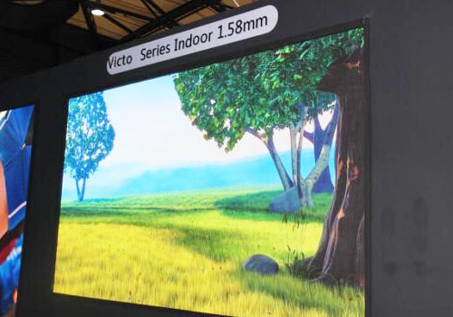 LCD拚接屏與LED顯示屏如何選擇？